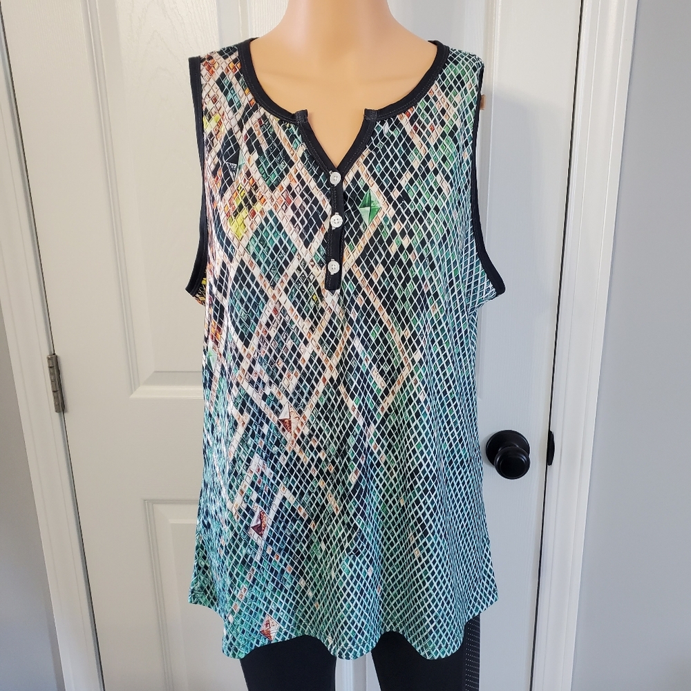 Shallwe Woman's Geometric Multicolor Sleeveless Top  2XL  Casual Beach Resortwea